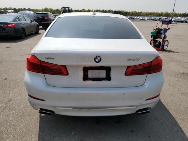 WBAJE7C54JWC55996 BMW 540 XI