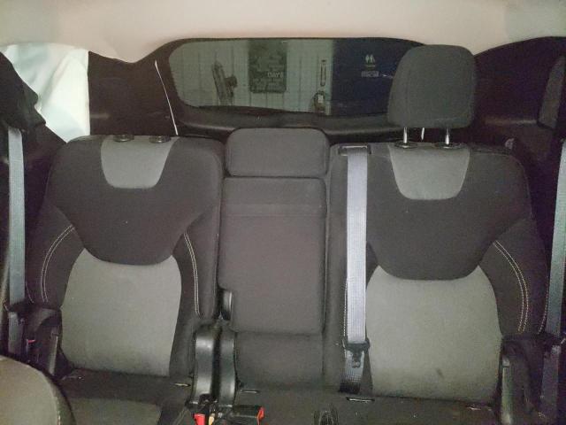 1C4PJLCB8JD527952 Jeep Cherokee Latitude