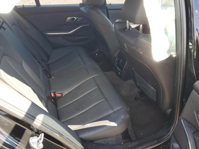 WBA5R7C54KAJ80976 BMW 330XI