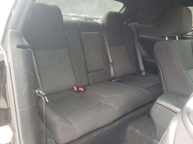 2C3CDZAG3KH671800 Dodge Challenger Sxt