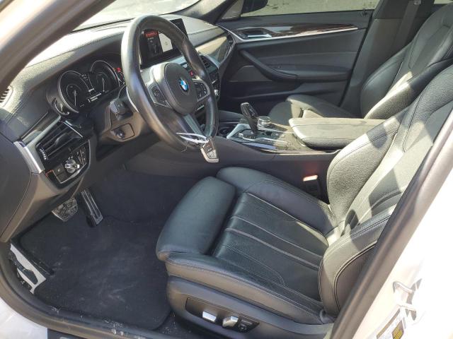 WBAJA9C58JB033215 BMW 530e