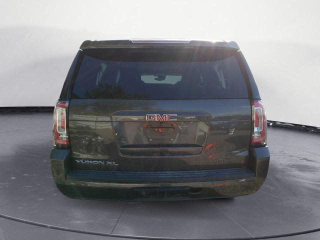 1GKS1GKC3KR400868 GMC Yukon Xl C1500 Slt