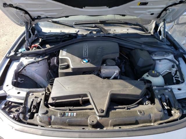 WBA8E5G51HNU41571 BMW 320 XI