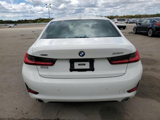 3MW5R7J08L8B15309 BMW 330XI