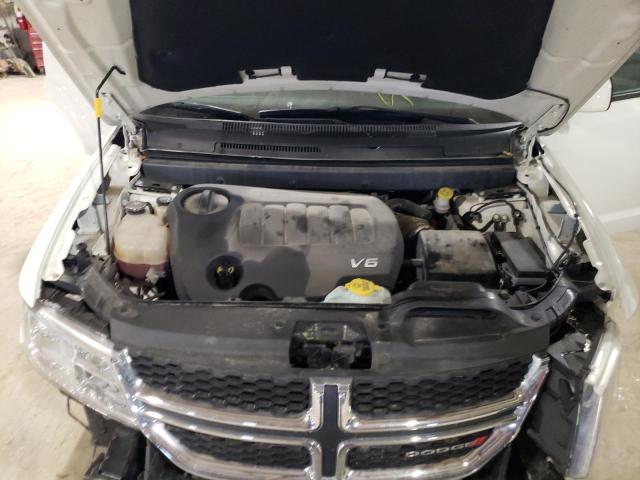 3C4PDCBG5KT875269 Dodge JOURNEY SE