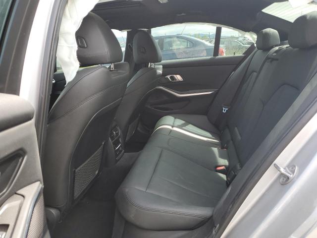 WBA5R1C5XKAK10768 BMW 330I