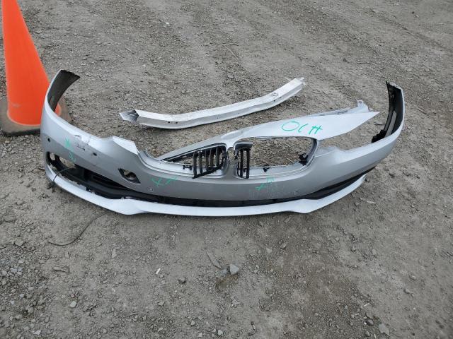 WBA8A9C32HK864779 BMW 320 I