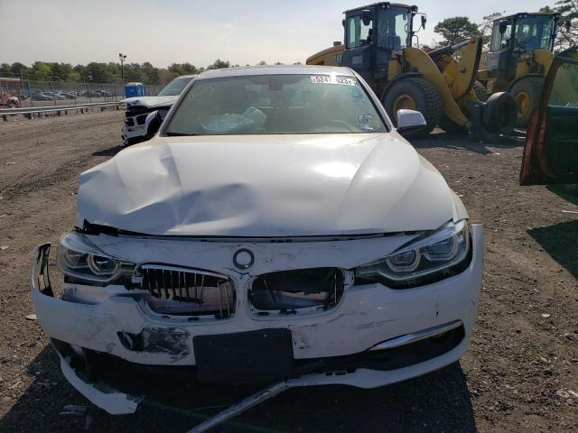 WBA8D9G32HNU63703 BMW 330 XI