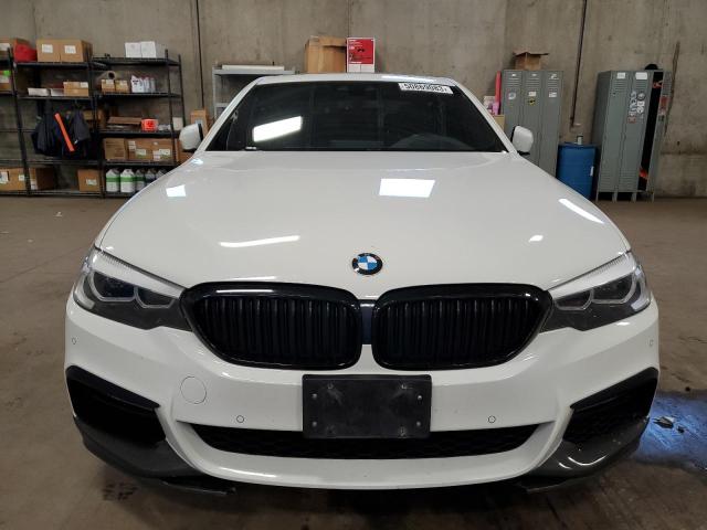 WBAJE7C50JWD53262 BMW 540 XI