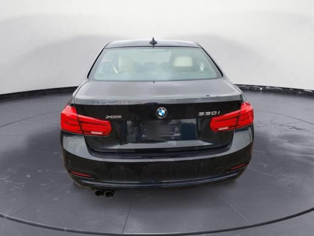 WBA8D9G55JNU71852 BMW 330 XI
