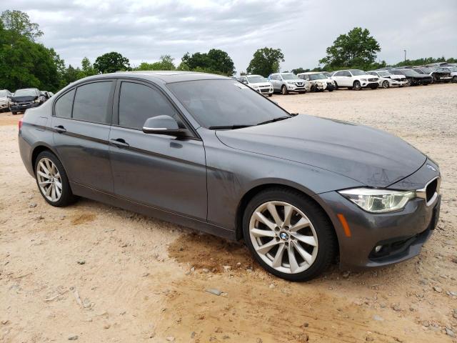 WBA8A3C5XJA488200 BMW 320 XI