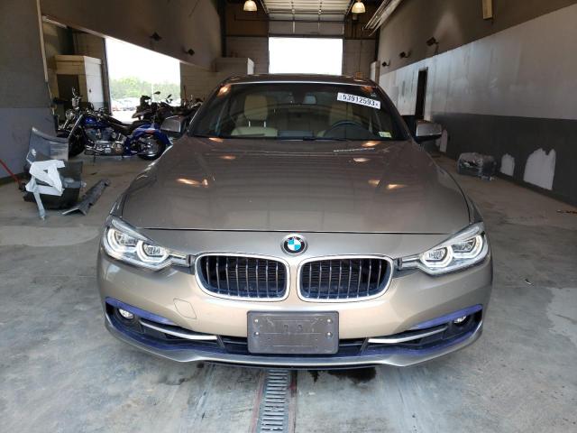 WBA8D9G57JNU68709 BMW 330 XI