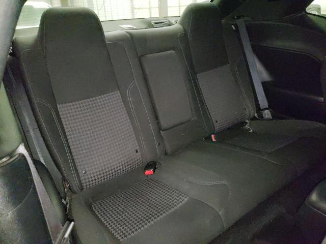 2C3CDZAG5GH336738 Dodge Challenger Sxt