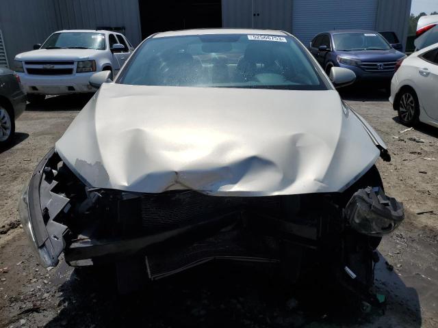 5NPD84LF1HH141806 Hyundai ELANTRA SE