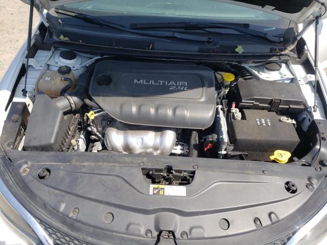1C3CCCAB9GN184670 Chrysler 200 Limited