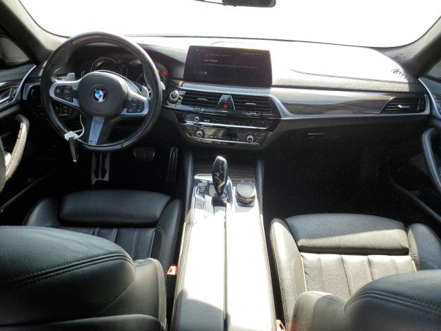 WBAJA9C58JB033215 BMW 530e