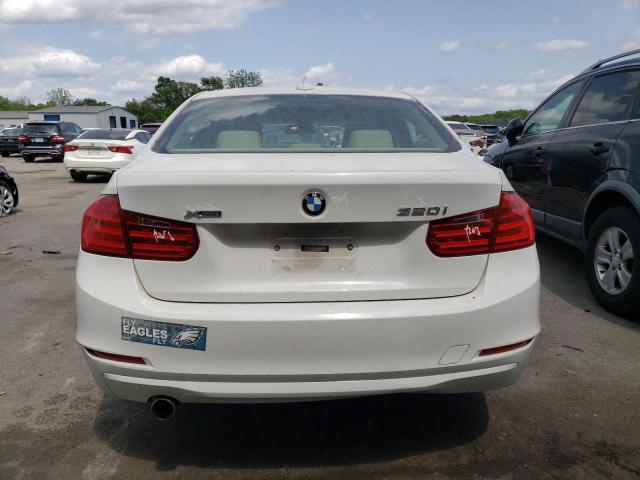 WBA3C3C5XEF984076 BMW 320 I Xdrive