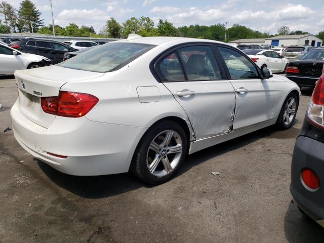WBA3C3C5XEF984076 BMW 320 I Xdrive