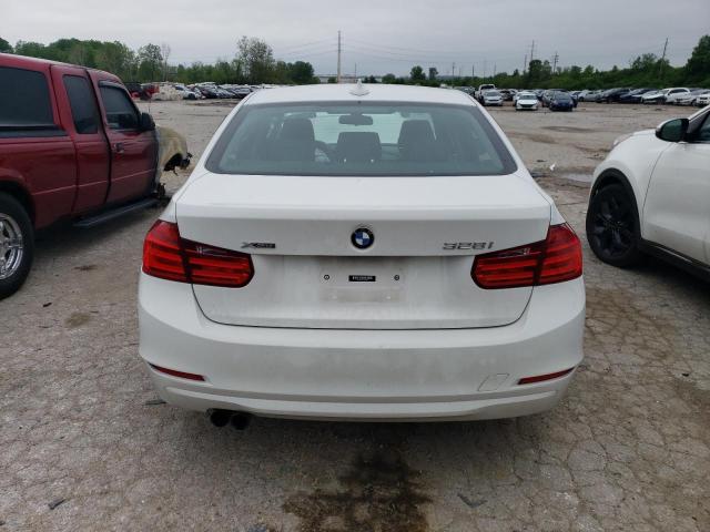 WBA3B3C57FF545860 BMW 328 XI