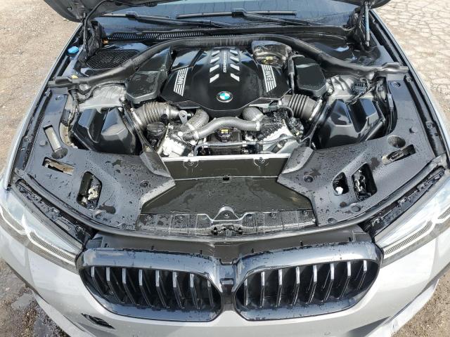 WBA13BK08MCG44354 BMW M550xi