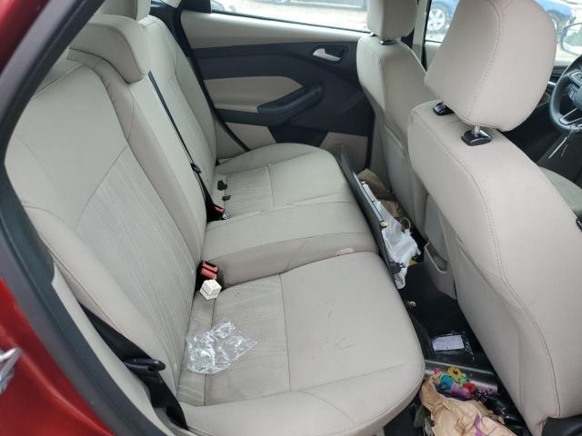 1FADP3K27GL313705 Ford FOCUS SE