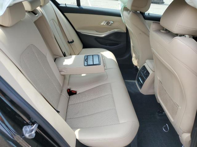 3MW5R7J04N8C43338 BMW 330XI