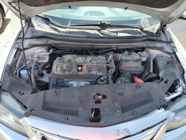 19VDE1F33EE002472 Acura ILX 20