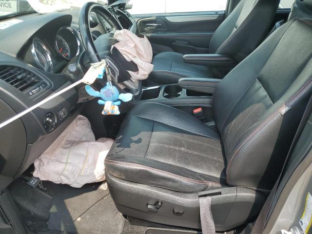 2C4RDGEG0KR670179 Dodge Grand Caravan Gt