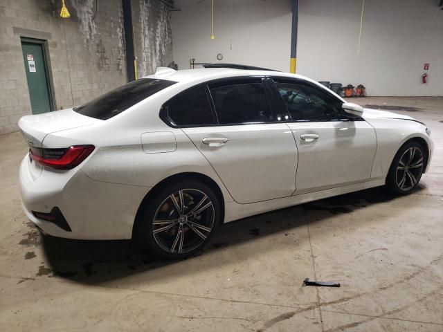 3MW5R7J09N8C24462 BMW 330XI