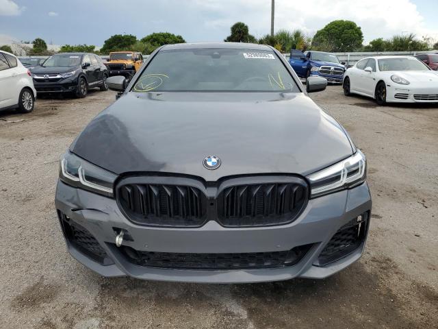 WBA13BK09MCF93639 BMW M550xi