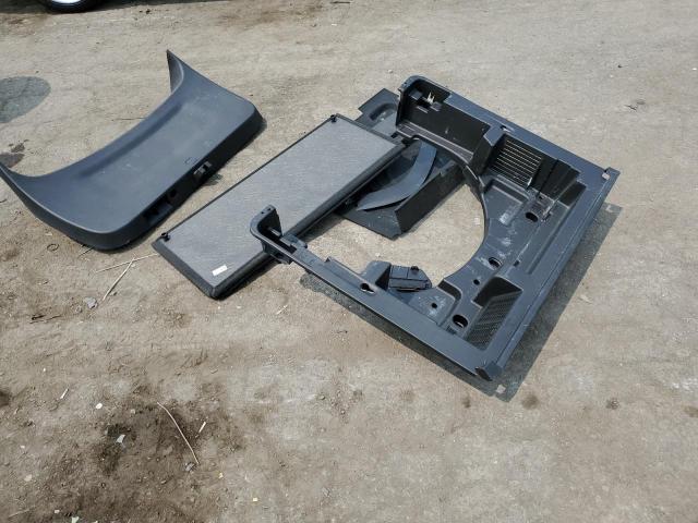 3GKALTEV9JL386296 GMC Terrain Sle