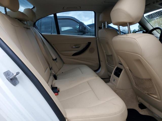 WBA3B3G55FNR85639 BMW 328 XI