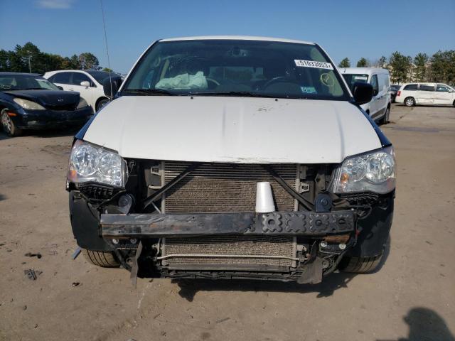 2C4RDGBG6HR860209 Dodge Grand Caravan Se