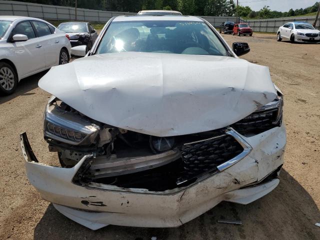 19UUB1F39JA010395 Acura TLX