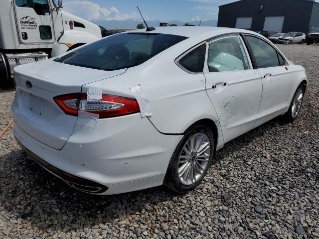 3FA6P0H94FR161054 Ford FUSION SE