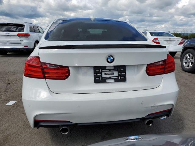 WBA3B9C51FF589856 BMW 335 XI