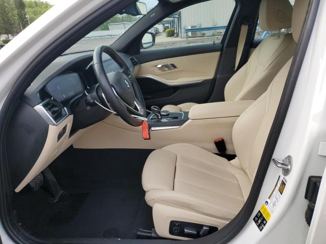3MW5R7J09M8C17672 BMW 330XI