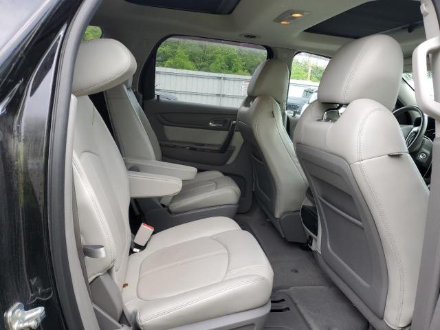 1GKKVSKD0HJ104813 GMC Acadia Limited Slt-2