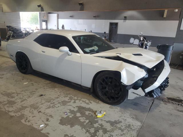 2C3CDZAT6FH758593 Dodge Challenger Sxt