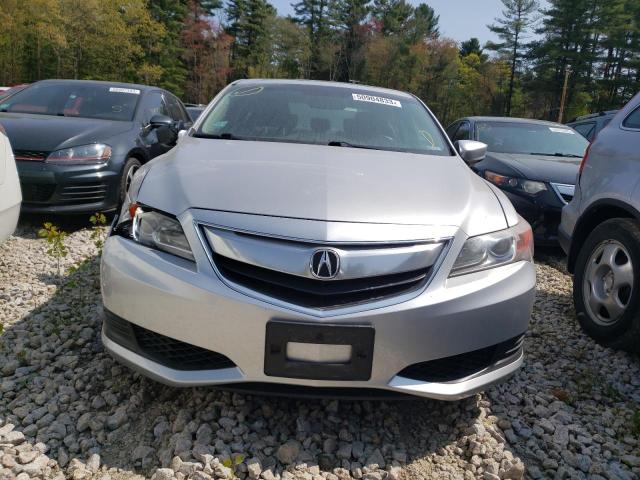 19VDE1F30FE006206 Acura ILX 20