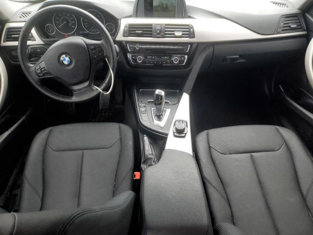 WBA8E5G57JNV02492 BMW 320 XI