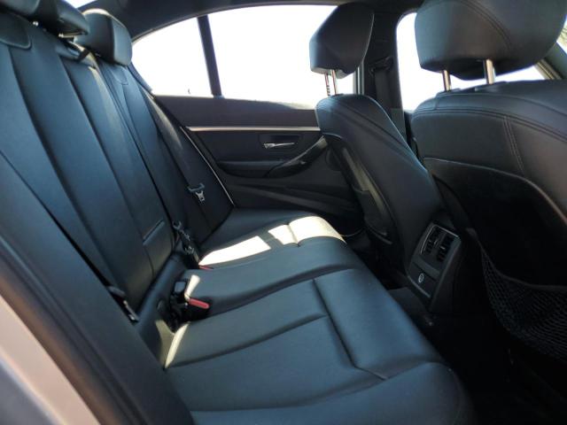 WBA8D9C57JEM31522 BMW 330 XI