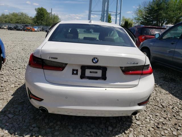 3MW5R7J5XK8B01731 BMW 330XI