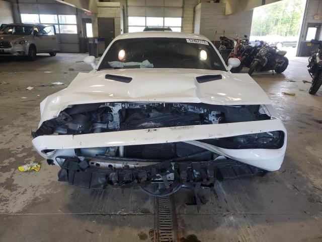 2C3CDZAT6FH758593 Dodge Challenger Sxt