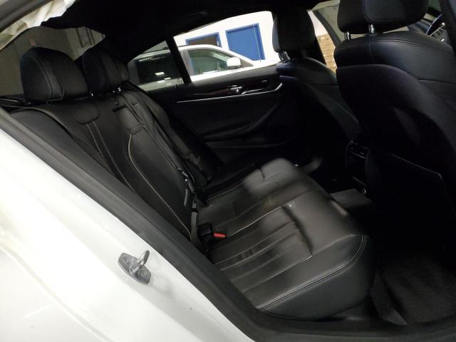 WBAJE7C50JWD53262 BMW 540 XI