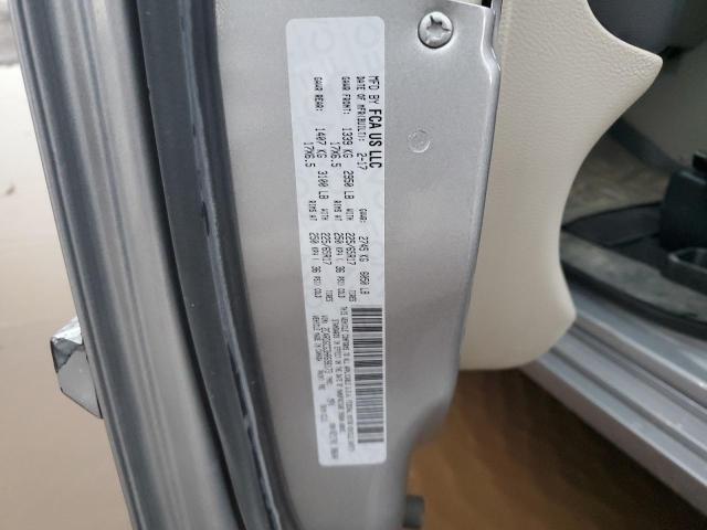 2C4RDGCG3HR696173 Dodge Grand Caravan Sxt