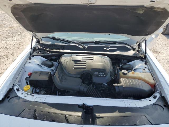 2C3CDZAG3GH101898 Dodge Challenger Sxt
