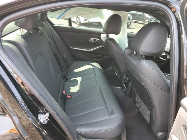 WBA5R7C57KAE82992 BMW 330XI