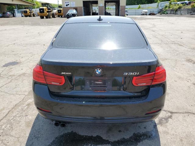 WBA8D9C51JA615605 BMW 330 XI