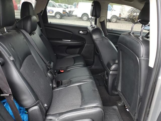 3C4PDCGG2HT613839 Dodge Journey Crossroad